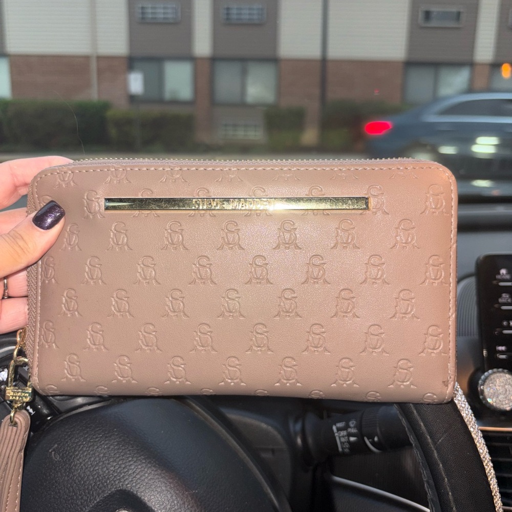 Steve Madden Tan Embossed Wallet with Gold Hardware